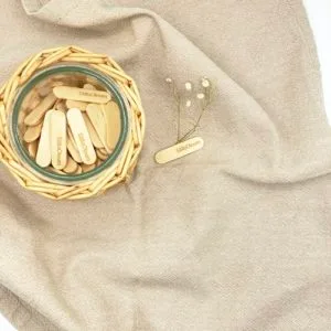 spatule cosmétique en bois pour les déodorants et cremes